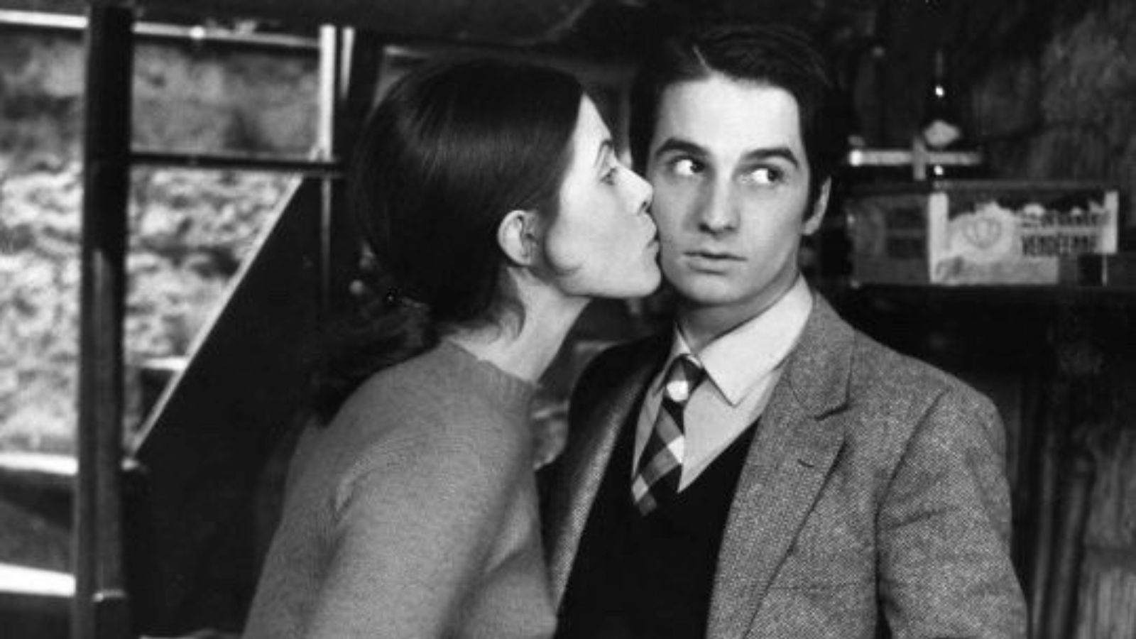 Nouvelles Femmes: Stolen Kisses